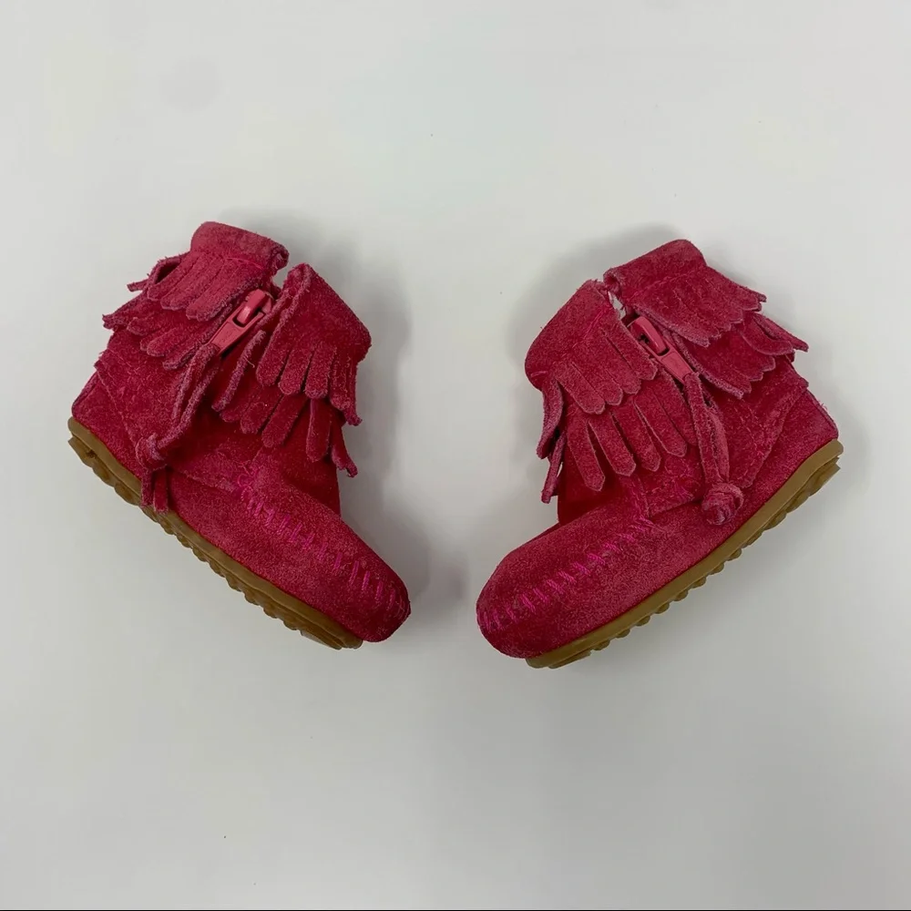 Minnetonka Baby Girls Hot Pink Suede Double Fringe Moccasin Boots Shoes Size 2